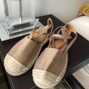 Espadrille sandals